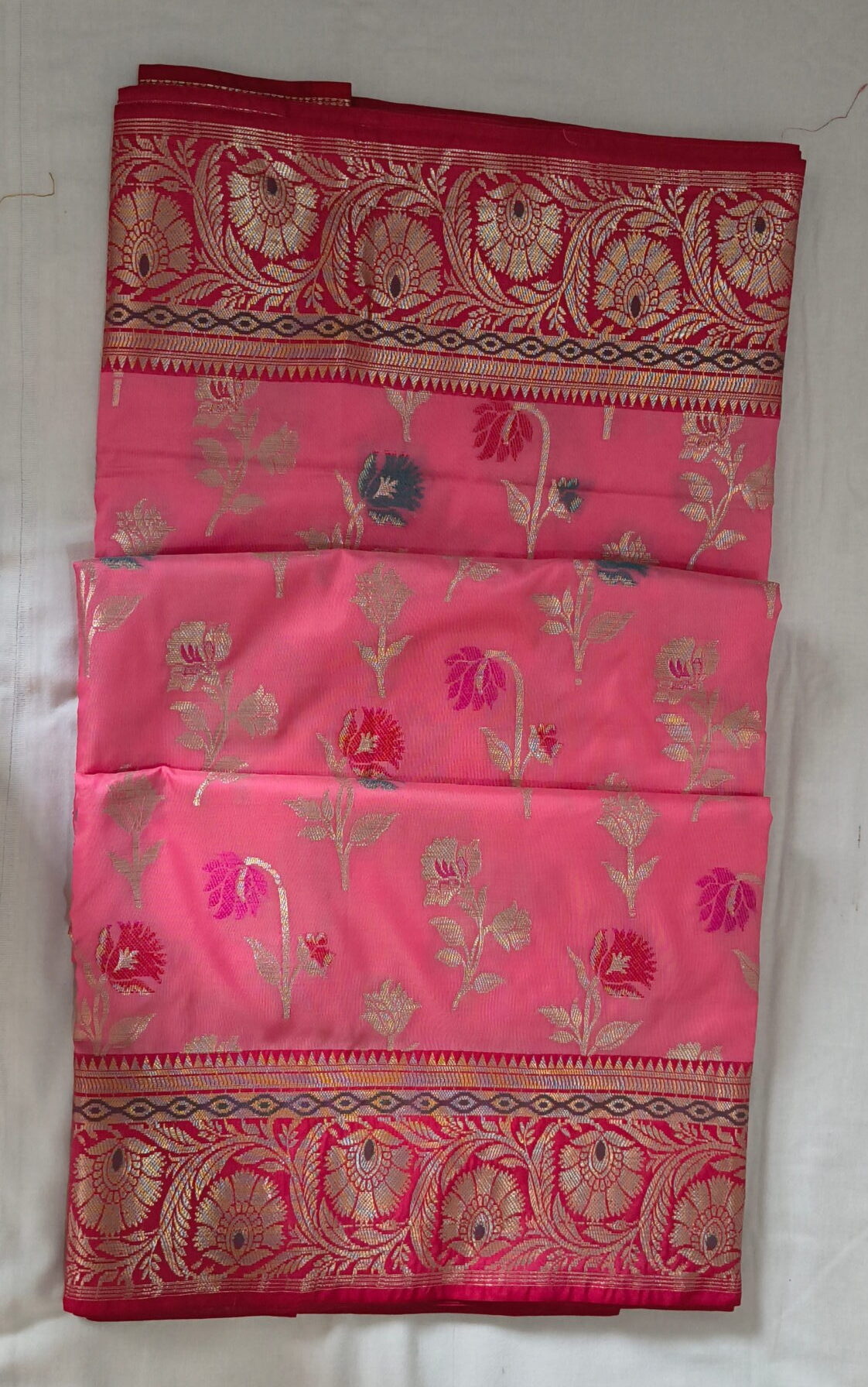 Pink Banarasi Silk Saree – Floral Zari Weave