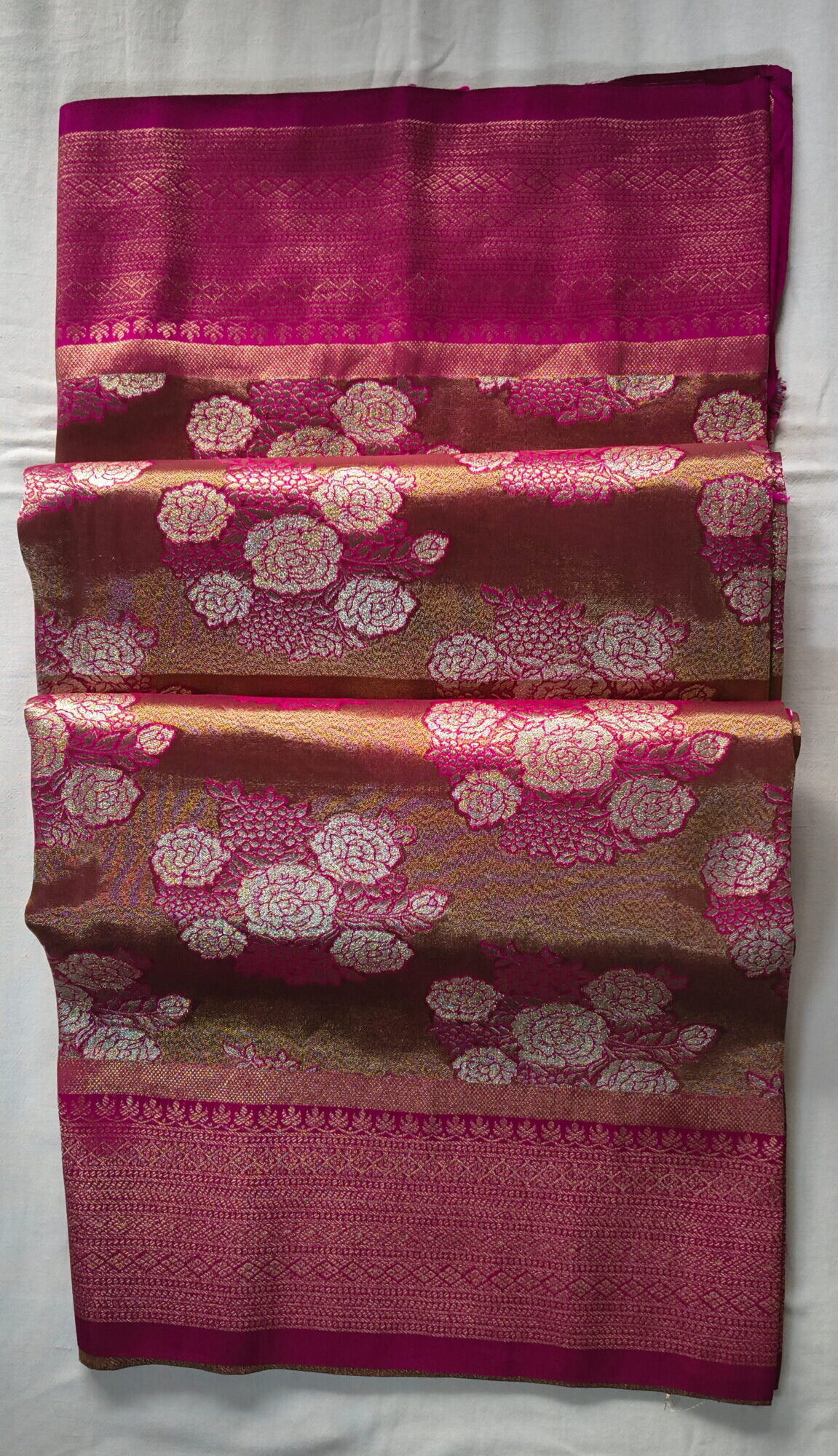 Royal Magenta Floral Tissue Banarasi Saree